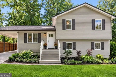 105 Stone Wood LN