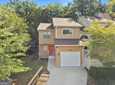 1730 Paddlewheel DR NE