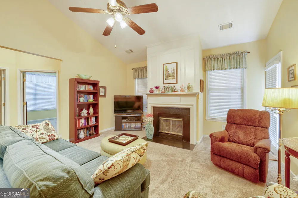166 Camry LN Grayson, GA 30017