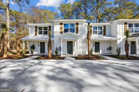 162 Clarks Bluff RD