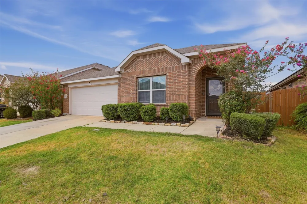 4105 Candleberry Lane Heartland, TX 75126