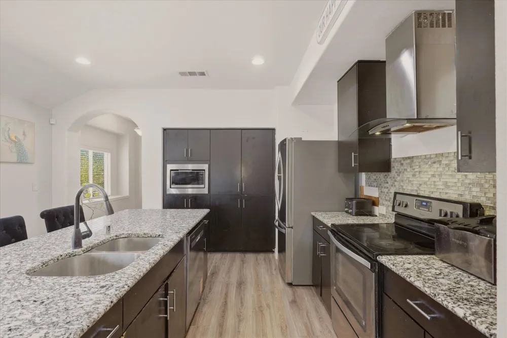 4105 Candleberry Lane Heartland, TX 75126