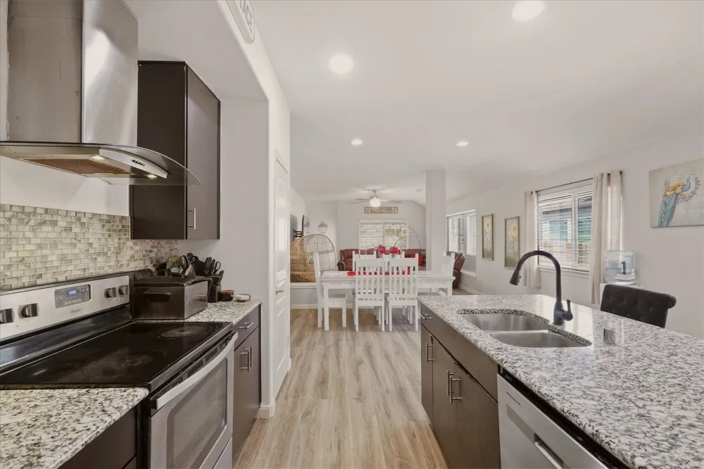 4105 Candleberry Lane Heartland, TX 75126
