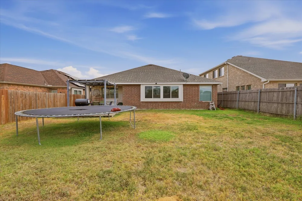 4105 Candleberry Lane Heartland, TX 75126
