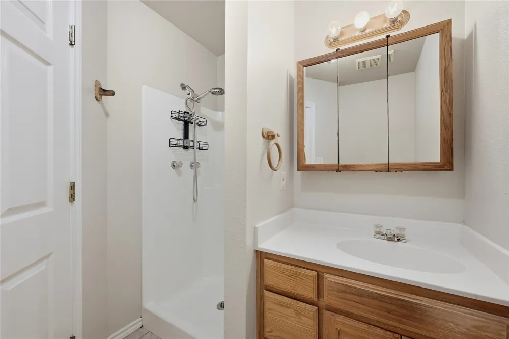 1017 Rice Street Denison, TX 75020