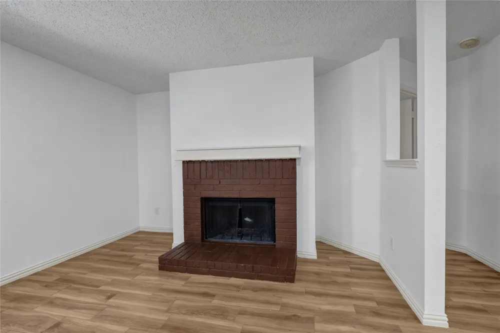 5132 Bedfordshire Drive Fort Worth, TX 76135