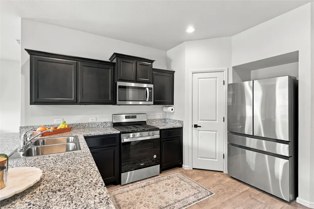 9733 New Bern Drive Fort Worth, TX 76108