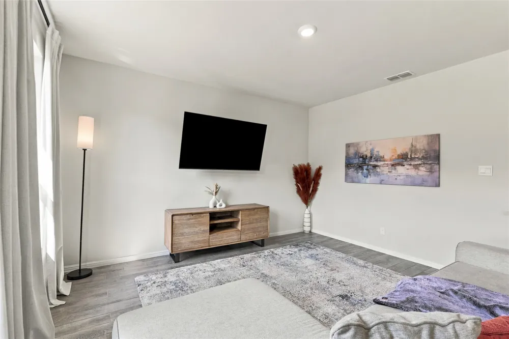 9733 New Bern Drive Fort Worth, TX 76108