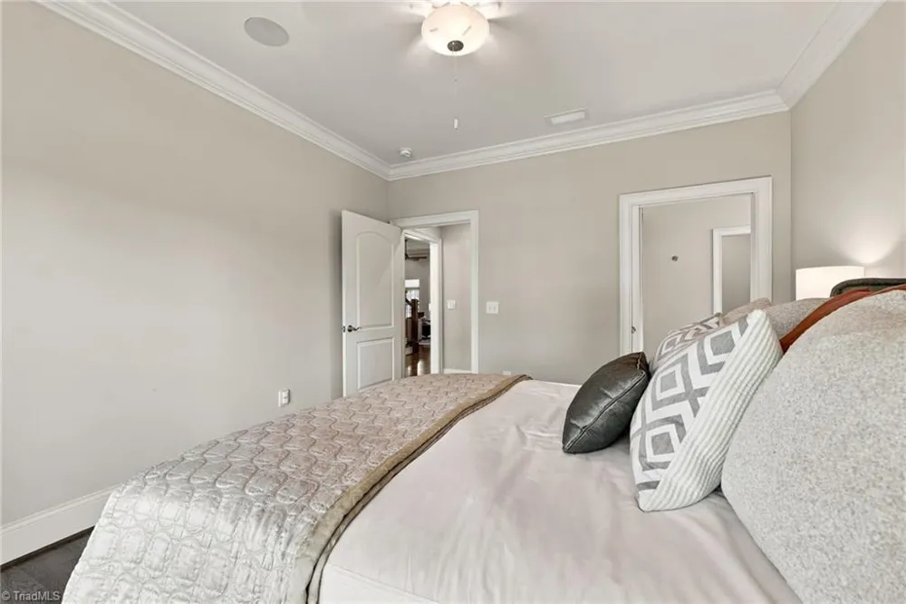 1 Duck Club Court Greensboro, NC 27410