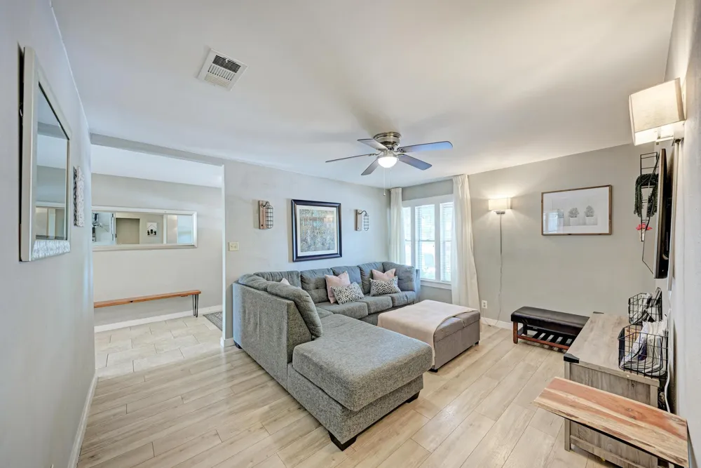 6810 Langston Drive Austin, TX 78723
