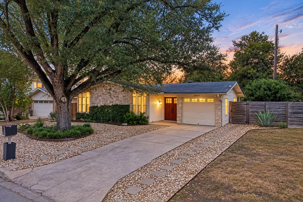 6810 Langston Drive Austin, TX 78723