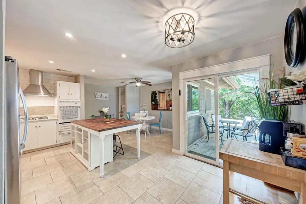 6810 Langston Drive Austin, TX 78723