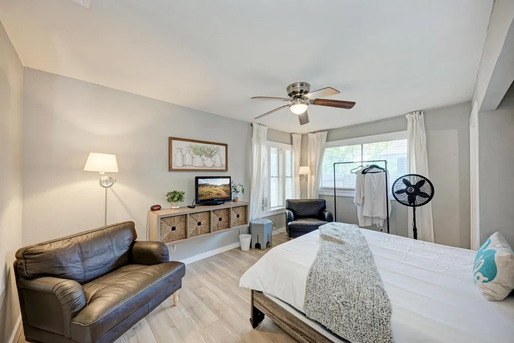 6810 Langston Drive Austin, TX 78723