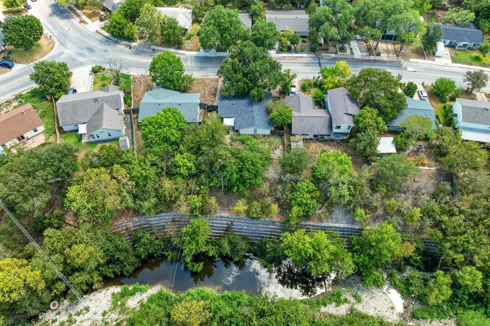 6810 Langston Drive Austin, TX 78723