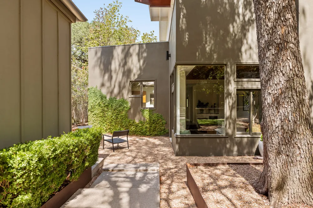 1001 Daniel Drive Austin, TX 78704