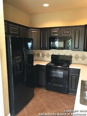 7418 MOSS BROOK DR Unit 101 San Antonio, TX 78255