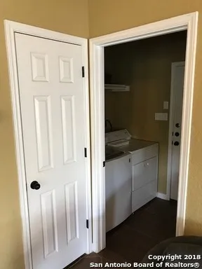 7418 MOSS BROOK DR Unit 101 San Antonio, TX 78255