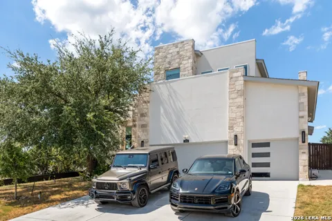 3514 King Terrace