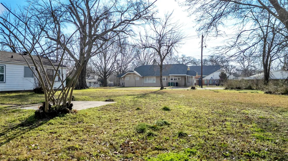 901 Johnson Street Terrell, TX 75160