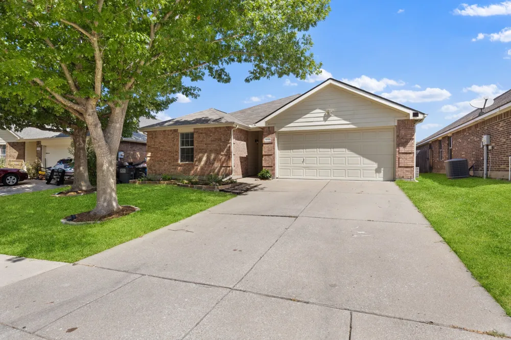 1110 Antoinette Drive Princeton, TX 75407