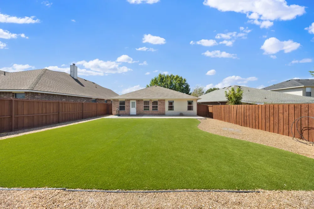 1110 Antoinette Drive Princeton, TX 75407