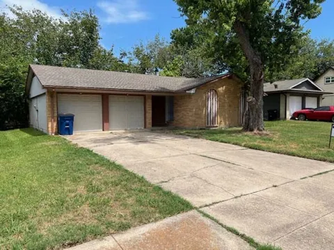 806 Phillips Drive