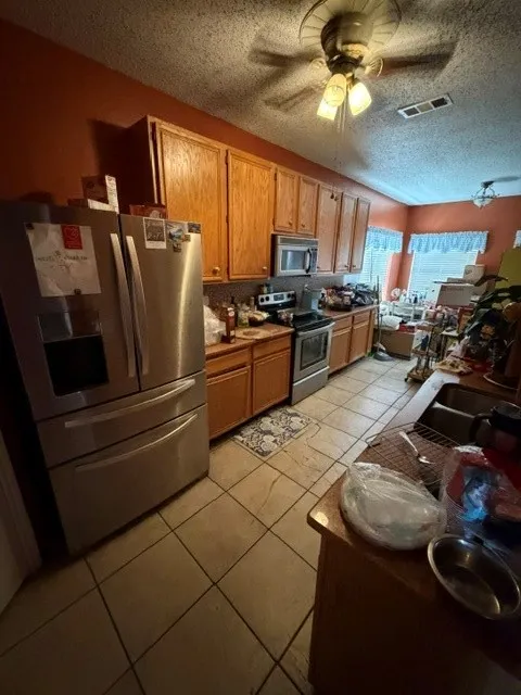3406 Meadowview Drive Corinth, TX 76210