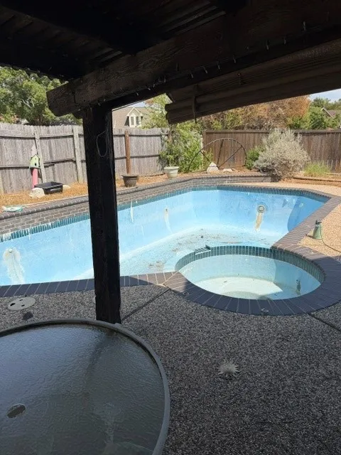 3406 Meadowview Drive Corinth, TX 76210