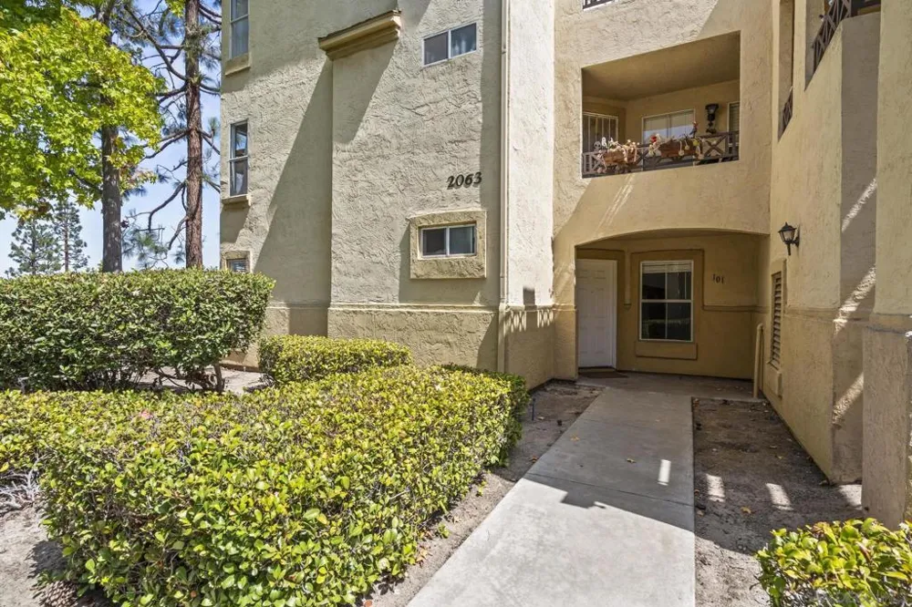 2063 Lakeridge #101 Chula Vista, CA 91913
