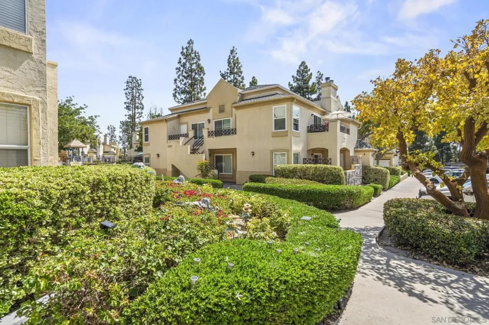 2063 Lakeridge #101 Chula Vista, CA 91913