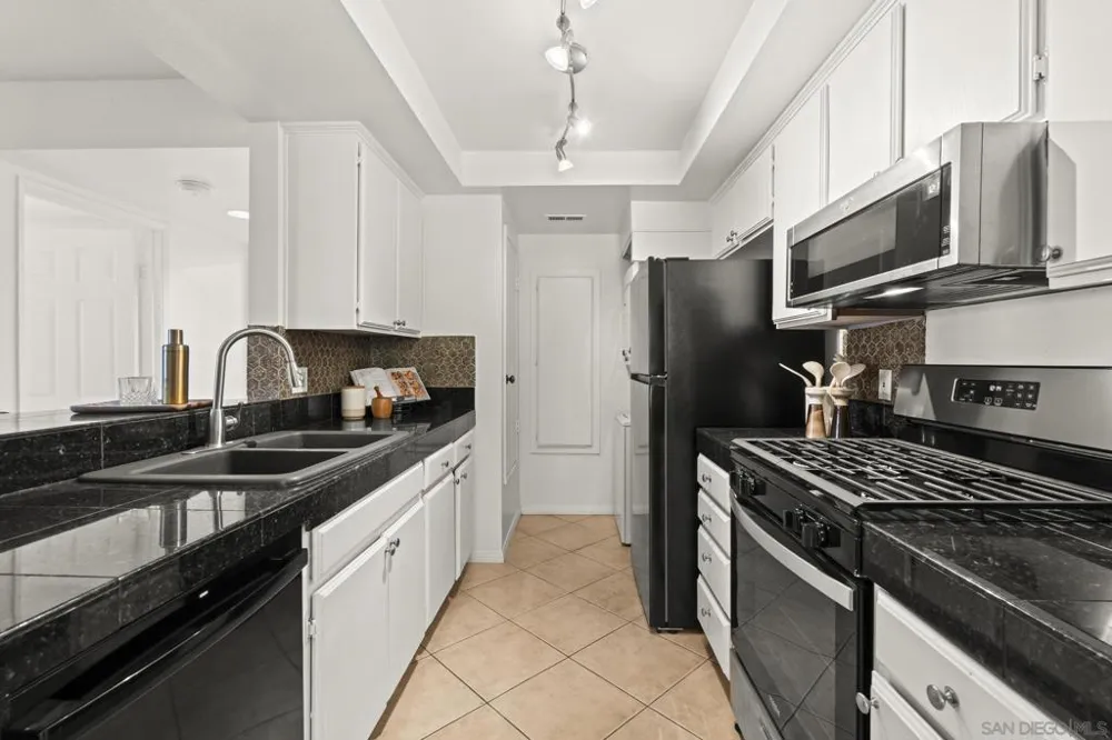 2063 Lakeridge #101 Chula Vista, CA 91913