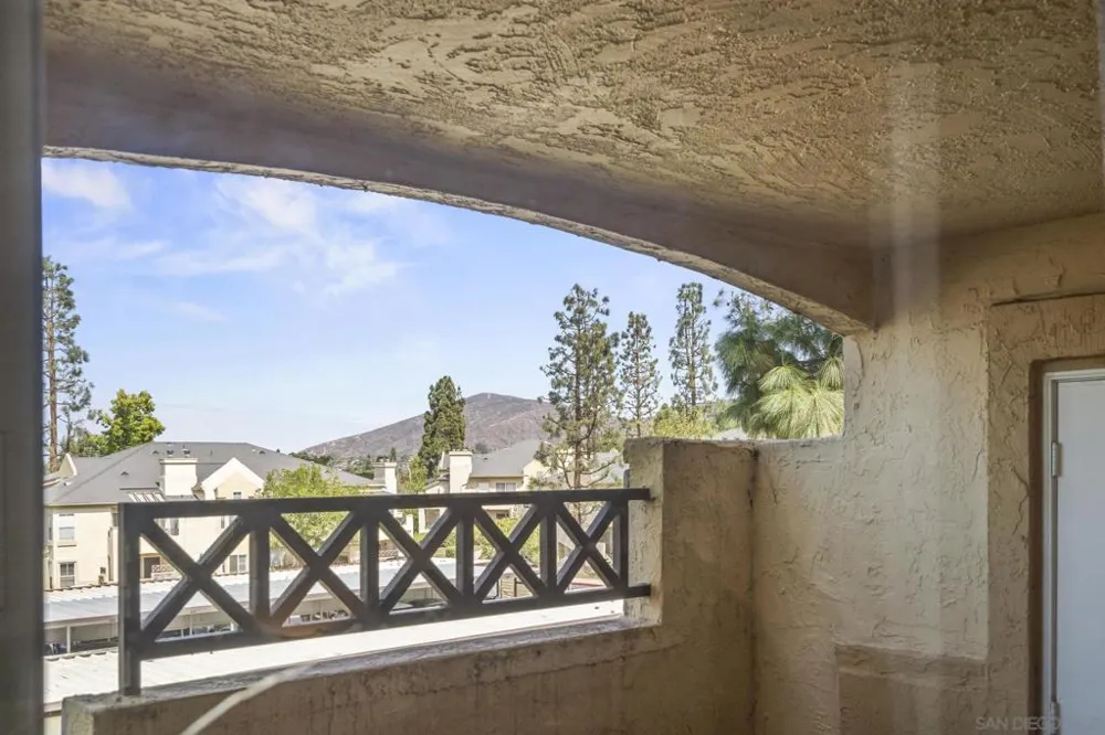 2063 Lakeridge #101 Chula Vista, CA 91913