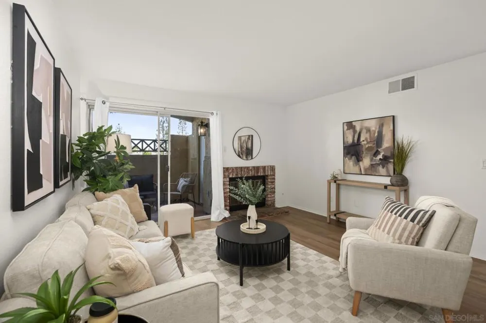 2063 Lakeridge #101 Chula Vista, CA 91913