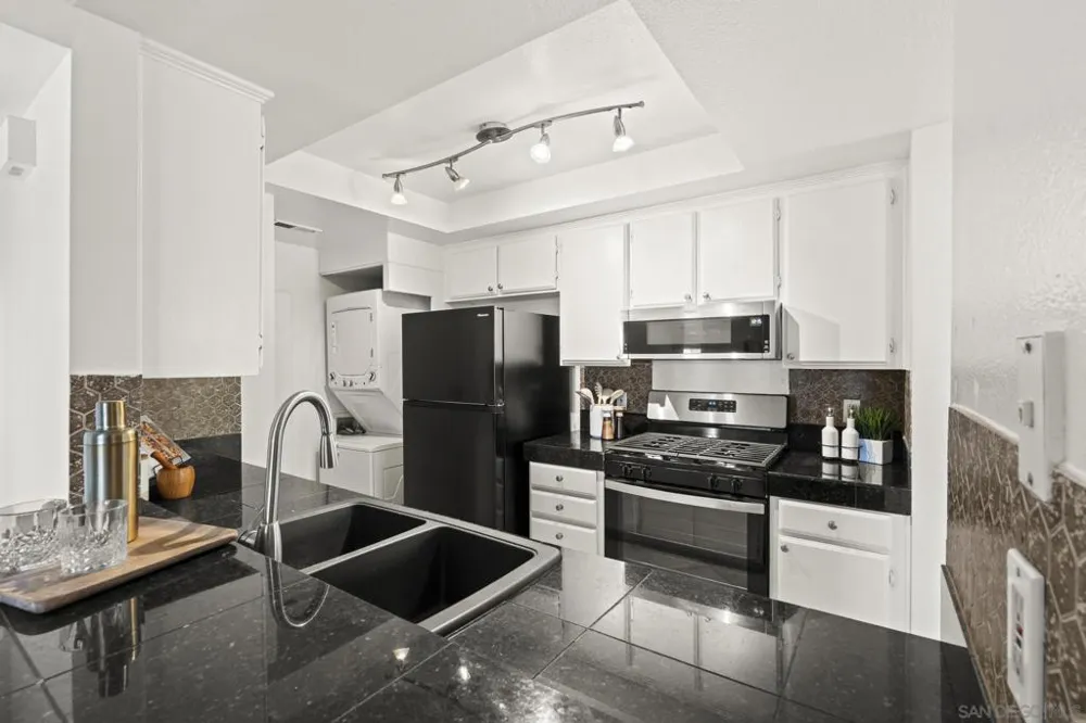 2063 Lakeridge #101 Chula Vista, CA 91913