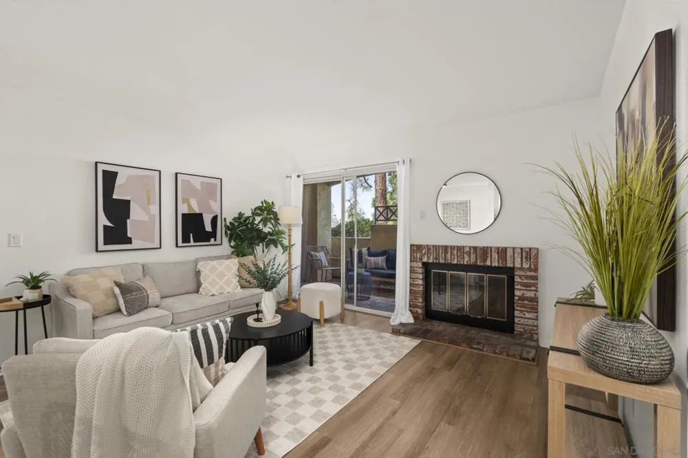 2063 Lakeridge #101 Chula Vista, CA 91913