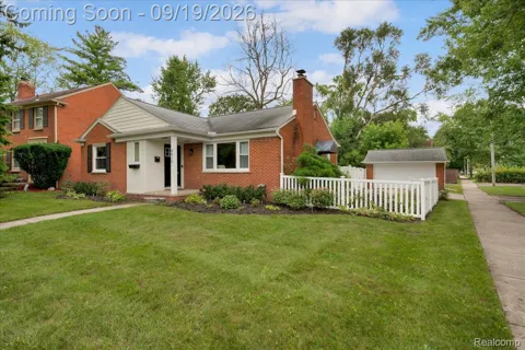 4419 Beverly Court