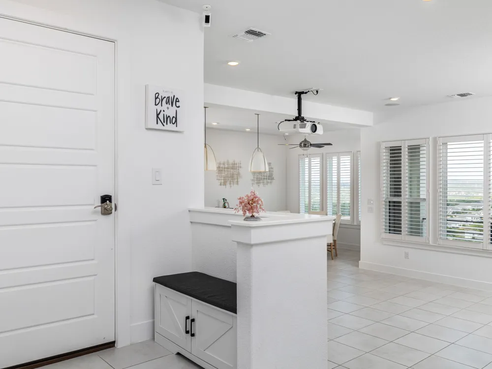 20 Maybury Way Lakeway, TX 78738