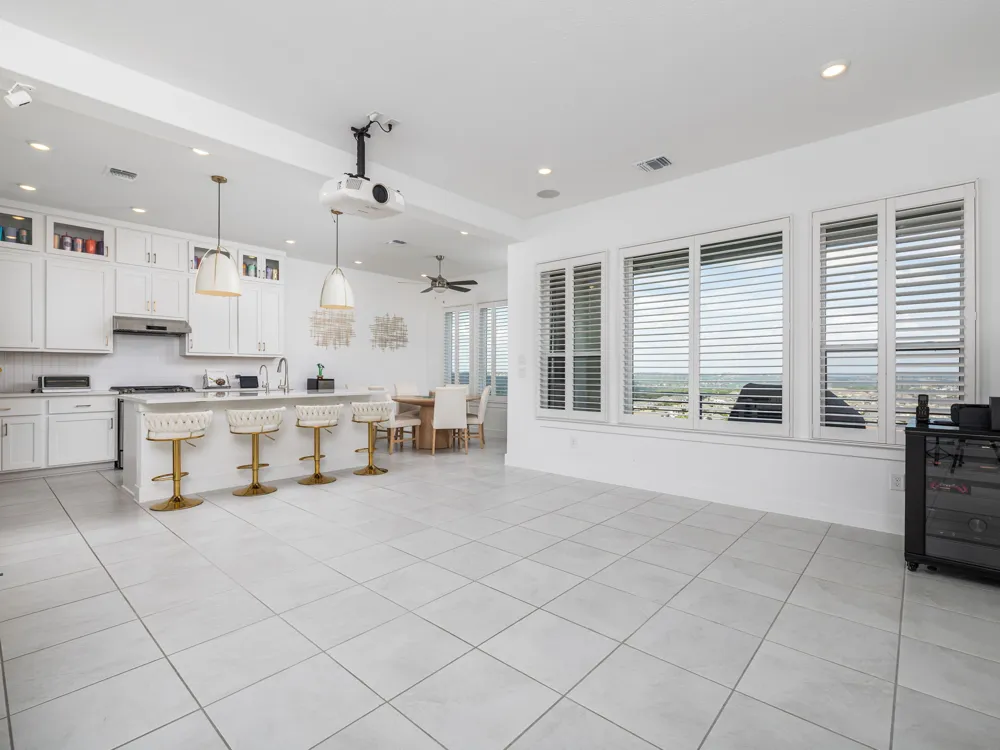 20 Maybury Way Lakeway, TX 78738