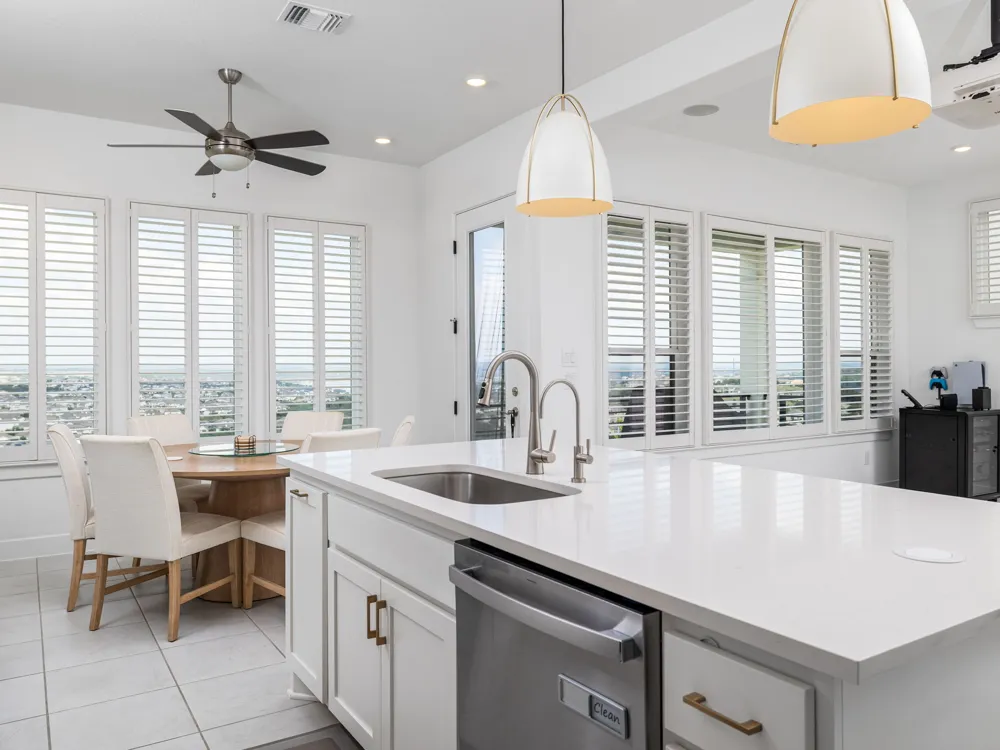 20 Maybury Way Lakeway, TX 78738