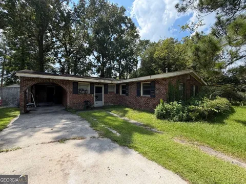 1413 Cathy ST