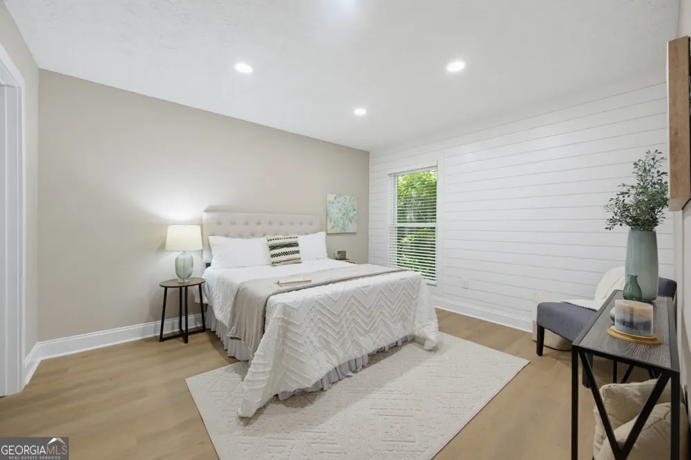 5159 Roswell RD Sandy Springs, GA 30342