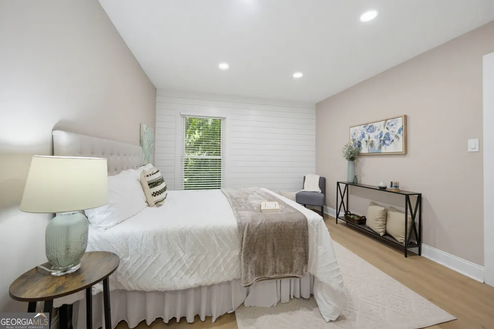 5159 Roswell RD Sandy Springs, GA 30342