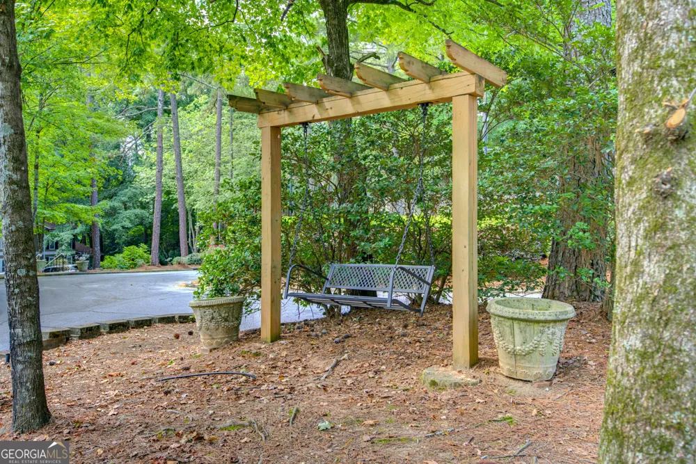 5159 Roswell RD Sandy Springs, GA 30342