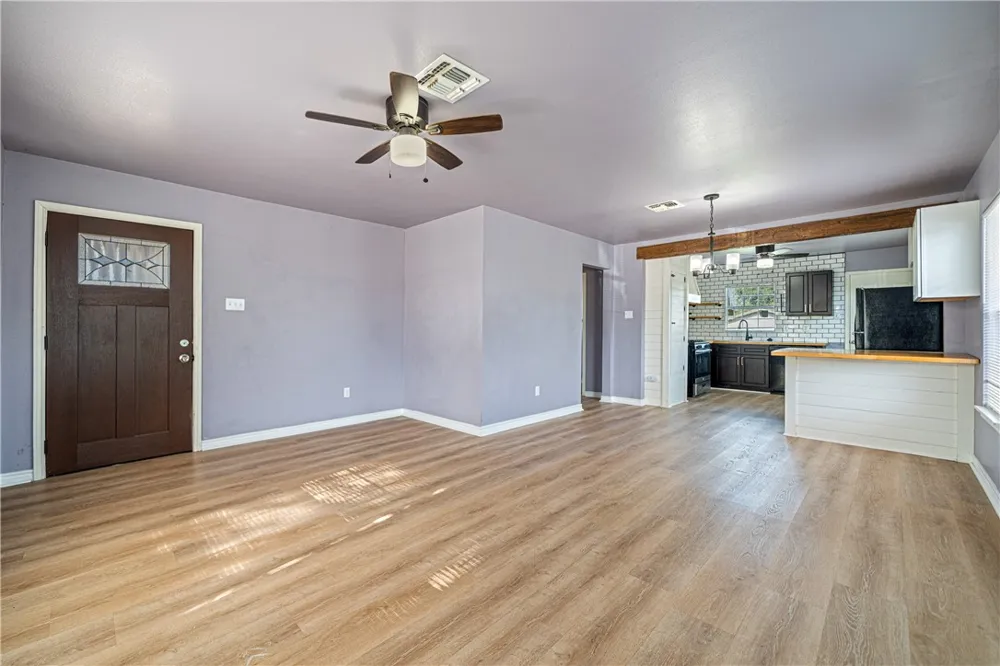 4745 Franklin Drive Corpus Christi, TX 78415