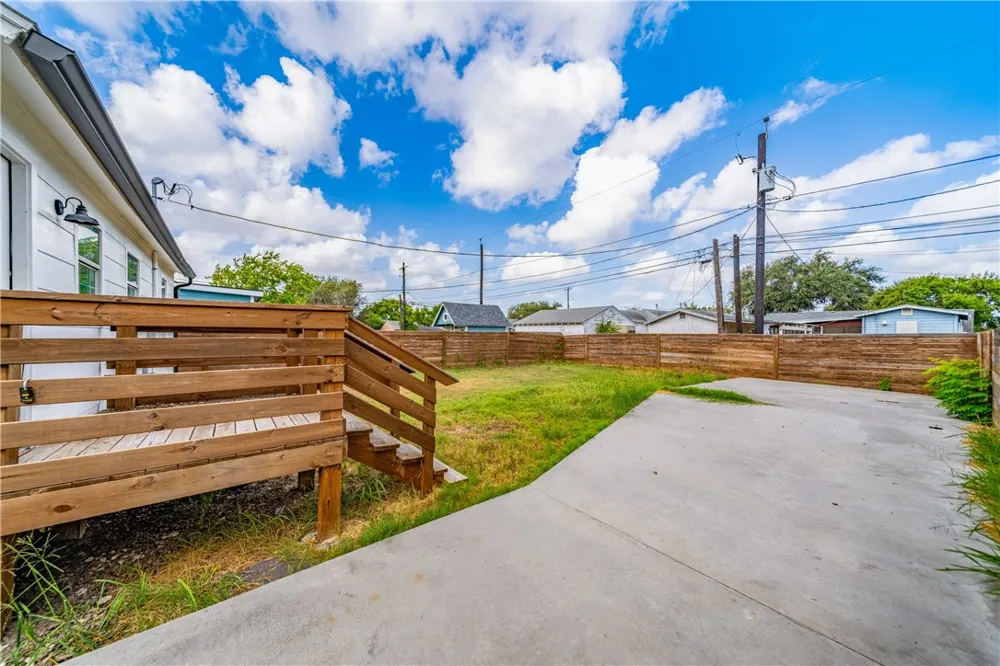 4745 Franklin Drive Corpus Christi, TX 78415