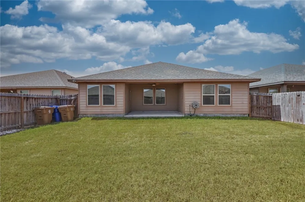 3918 Shiva Corpus Christi, TX 78410