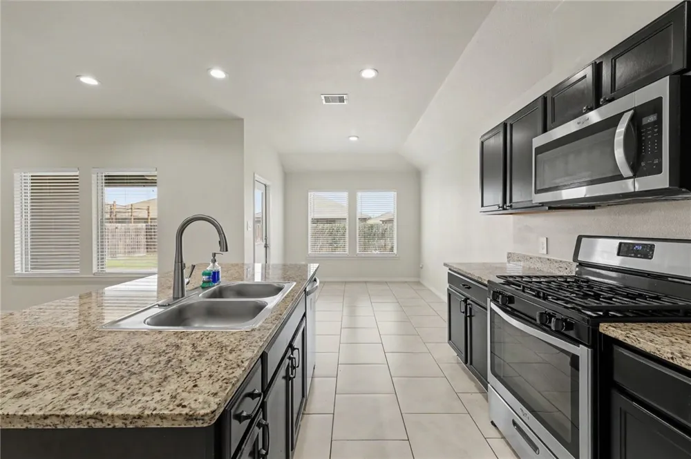 3918 Shiva Corpus Christi, TX 78410