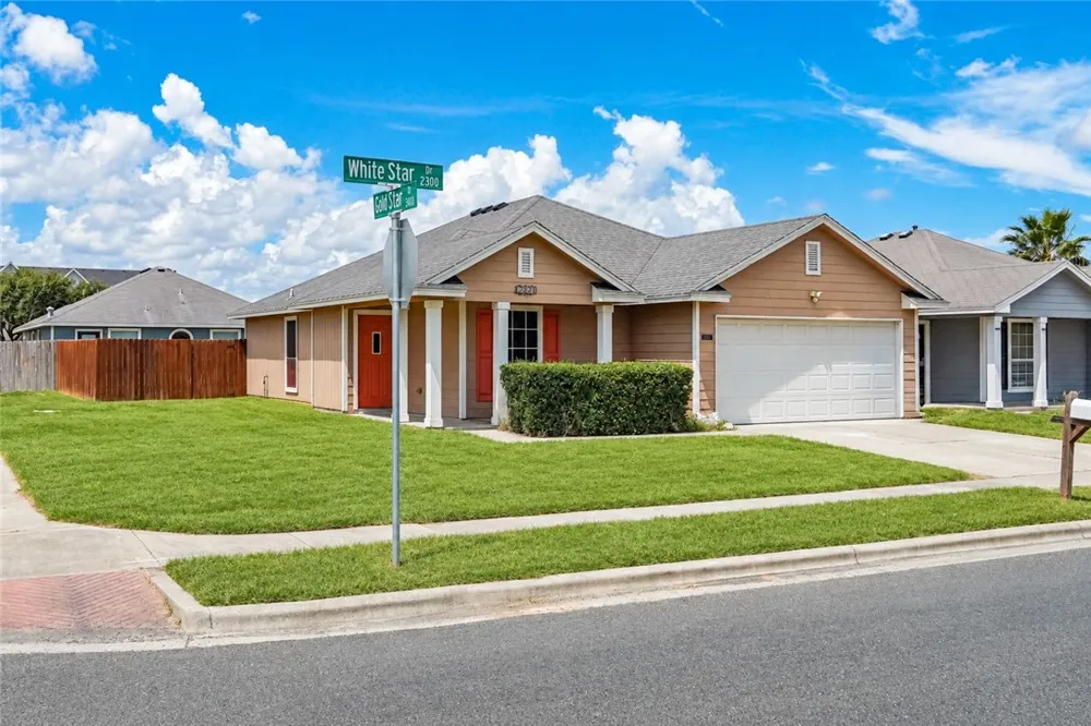 2321 White Star Corpus Christi, TX 78414