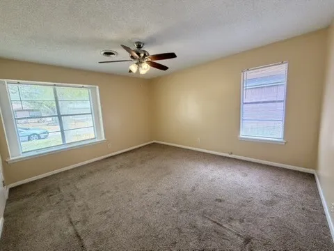 112 Westover Drive Portland, TX 78374