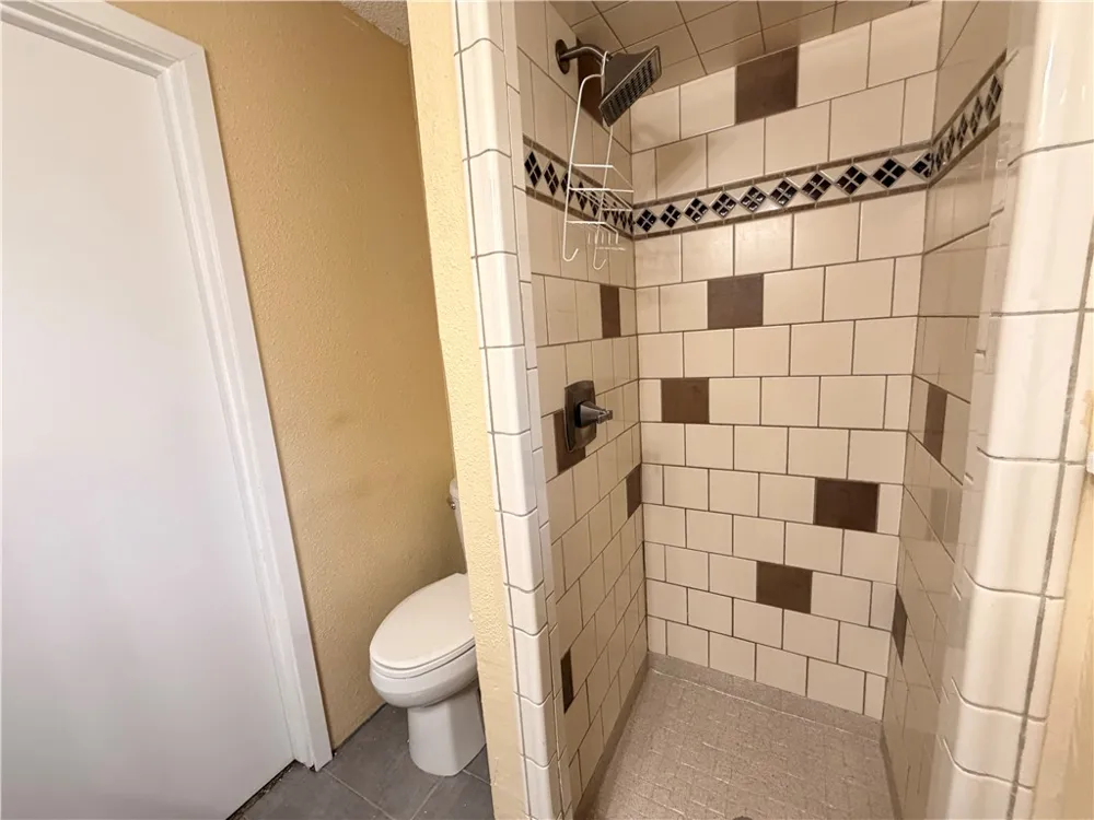 112 Westover Drive Portland, TX 78374